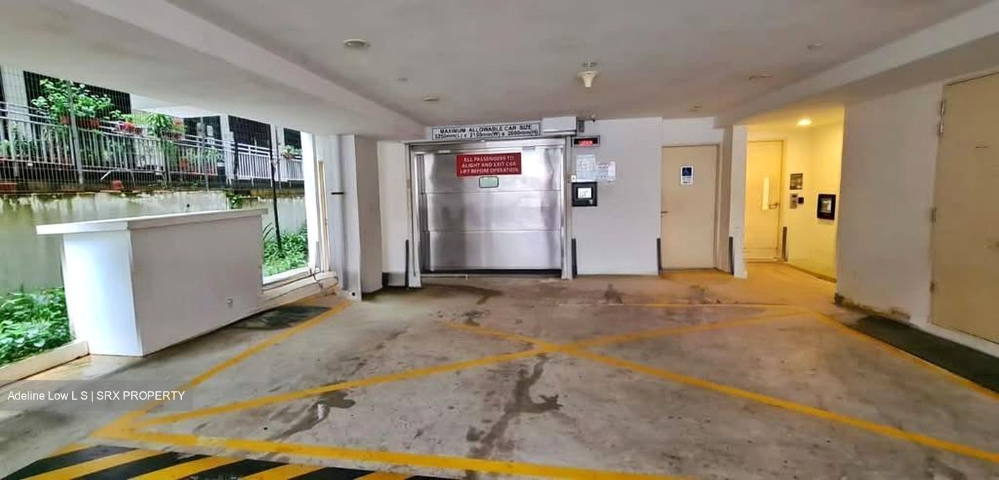 Icon @ Pasir Panjang (D5), Apartment #578774511